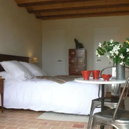 Le Logis De L'orvoire Frühstückspension 3*